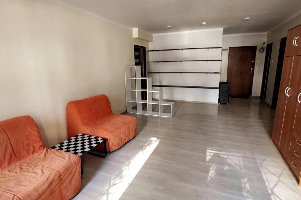 Two Room Apartment In A Prestigious Location 바르샤바 외부 사진